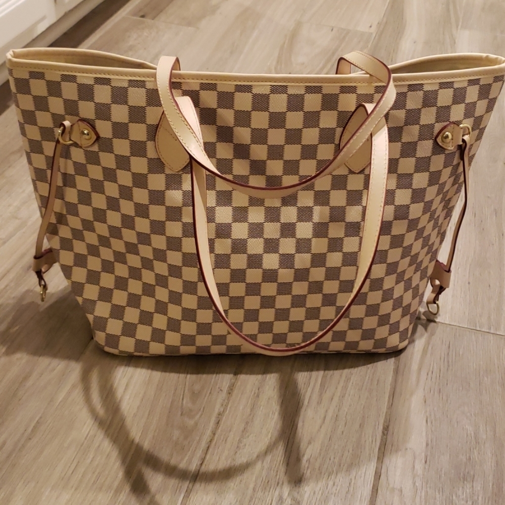 Daisy Rose handbag in white checkered